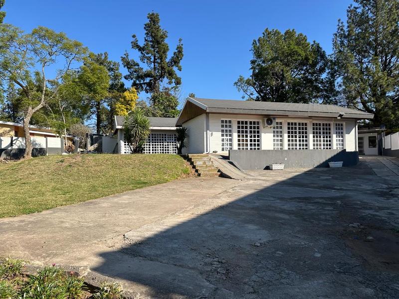 To Let Commercial Property for Rent in Mthata Eastern Cape